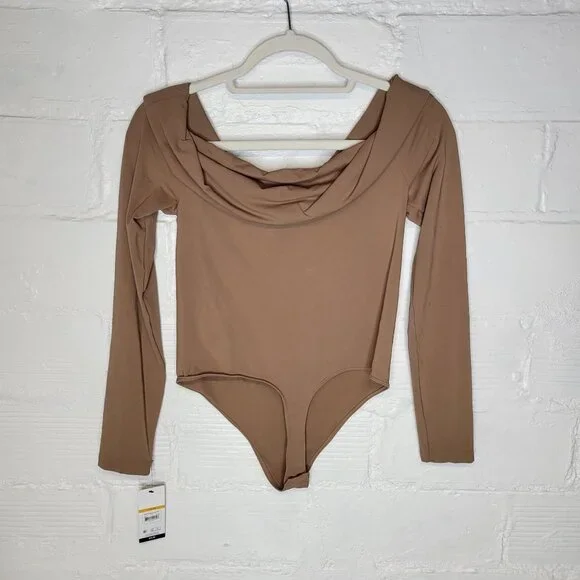 Sofia Jeans by Sofia Vergara Women's Large Off Shoulder Bodysuit Brown - Picture 2 of 5